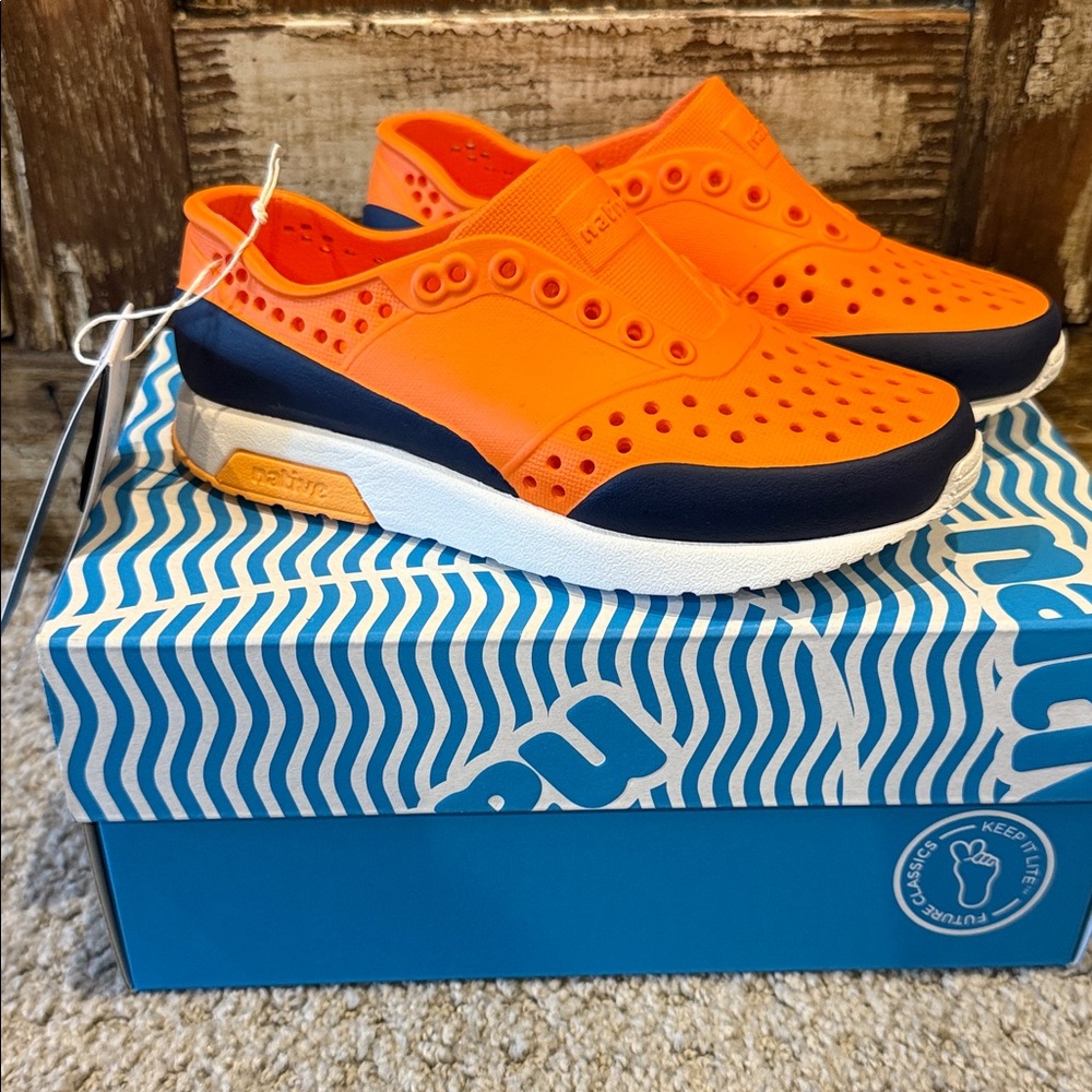 Native Lennox Block  Orange & Dark Blue Sneakers 10 New with Box